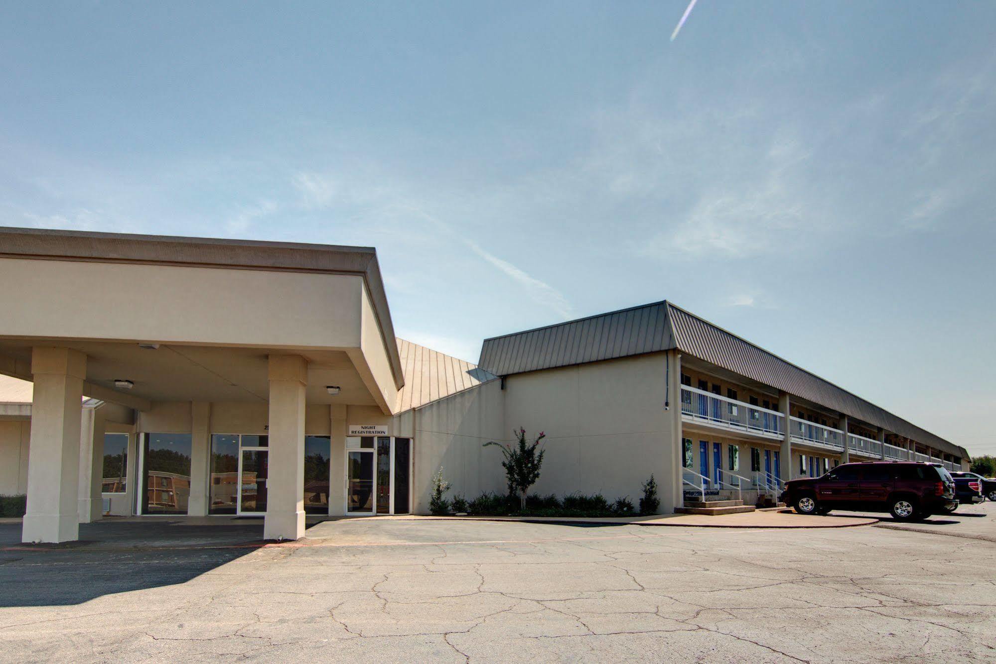 Motel 6-Mount Pleasant, Tx Exterior photo